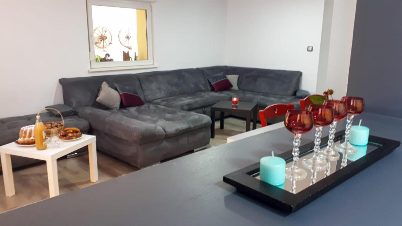 GertwillerChez Pinoche公寓 外观 照片